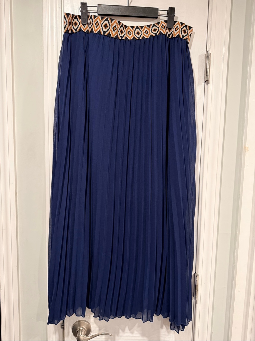 NWT Magic Size 2X Navy Blue Sheer Lined Elastic Waist Pleated Flowy Maxi Skirt